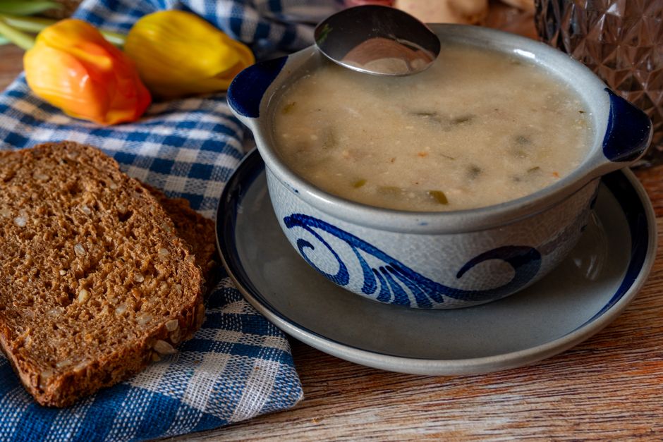 Hearty Lentil Soup: A 2026 Pantry Method